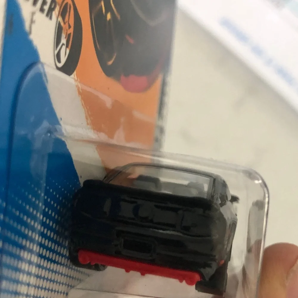 Mattel Hot Wheels Black and Red Shelby GT-500